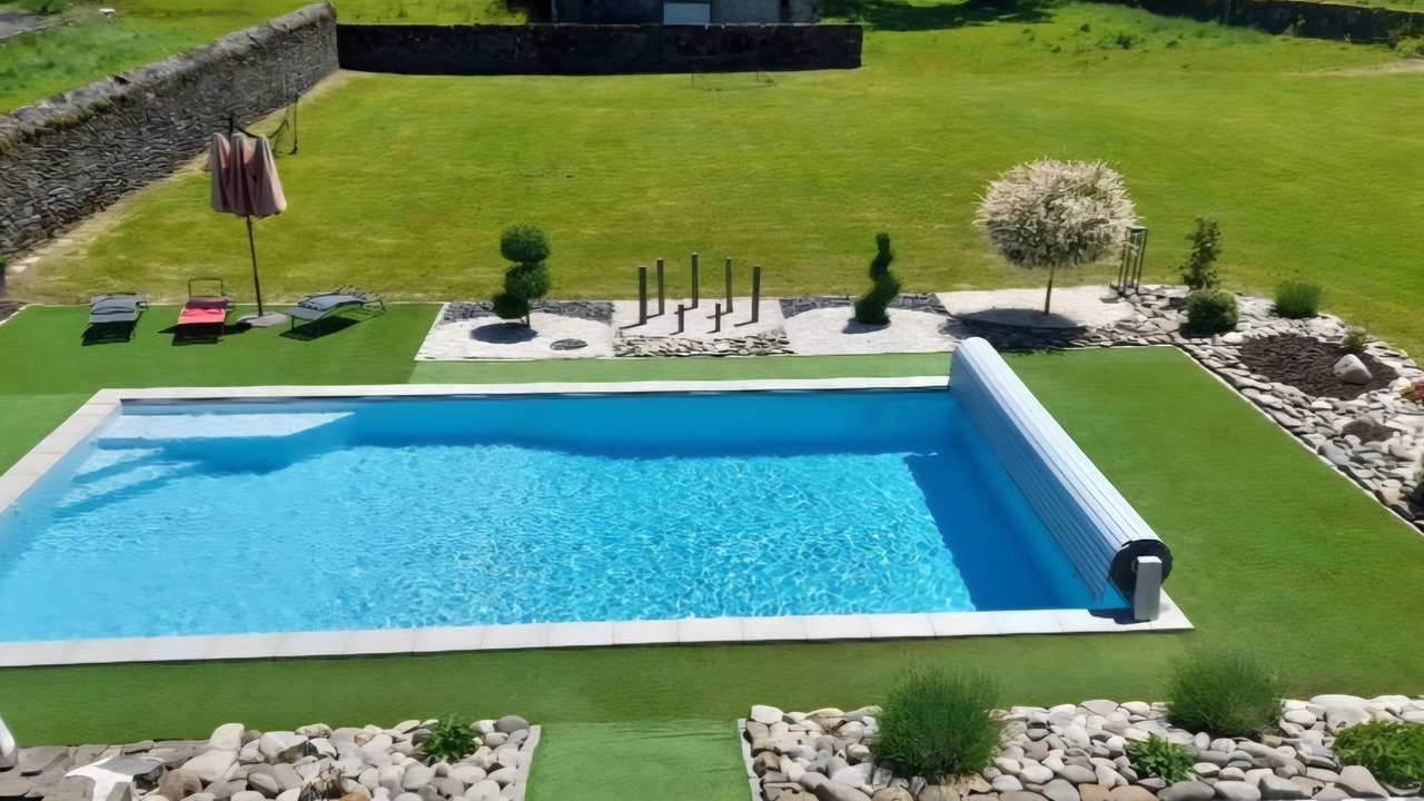 Photo of Outdoor in Pleaux