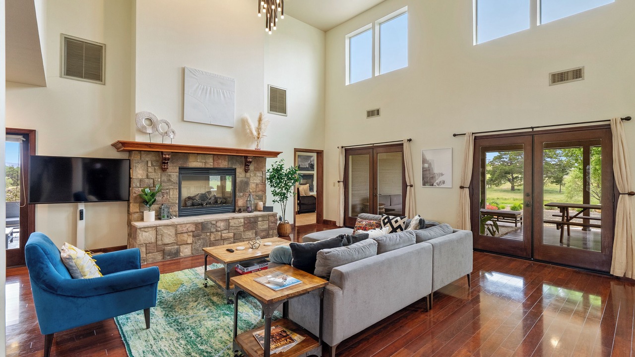 Photo of Livingroom in Paso Robles