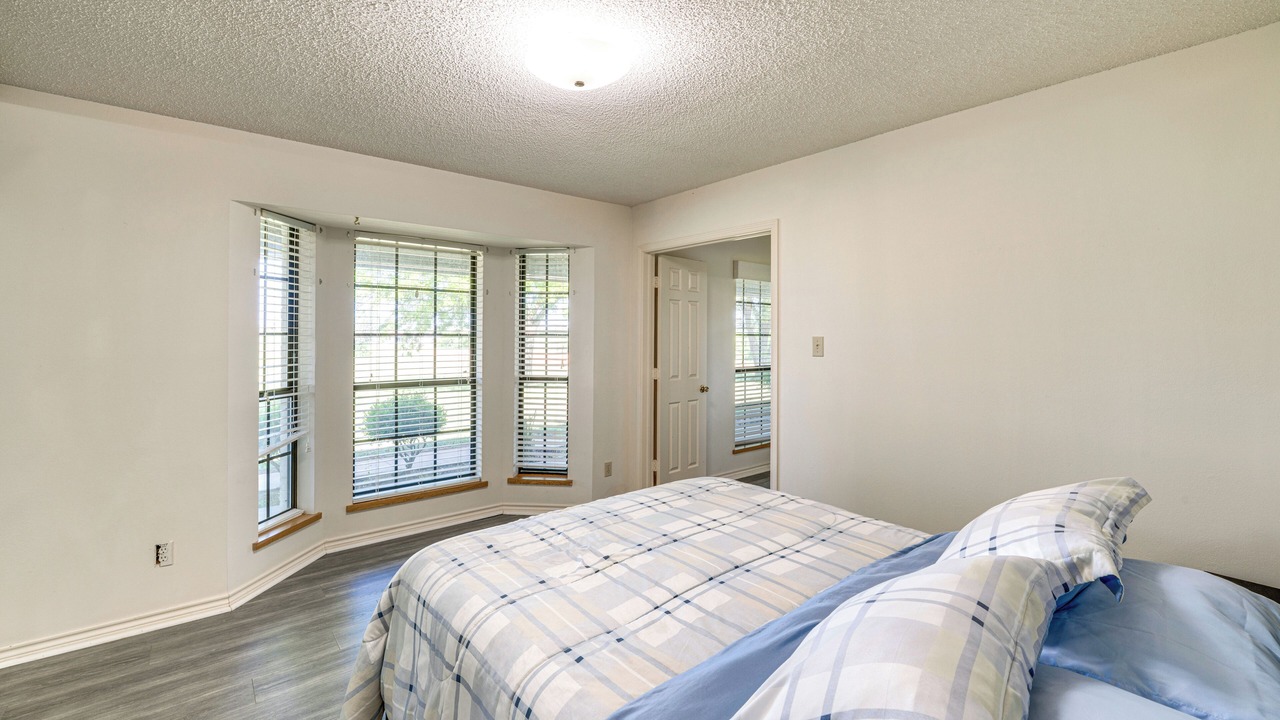 Photo of Bedroom in Cross Roads