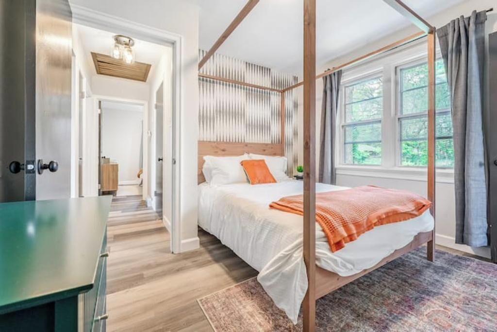 Photo of Bedroom in St. Louis