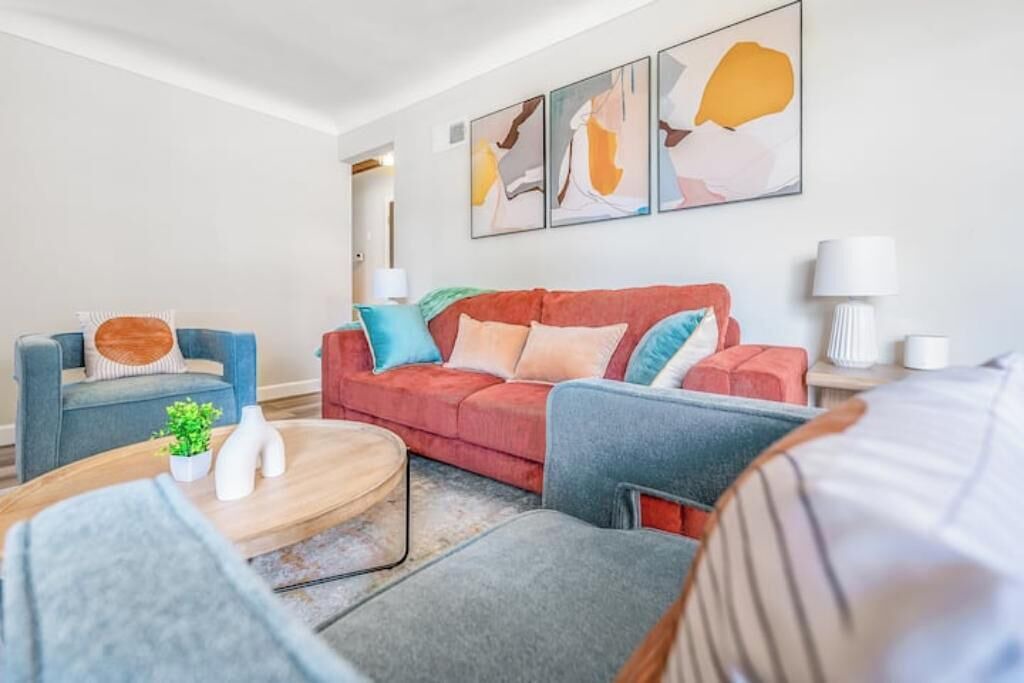 Photo of Livingroom in St. Louis