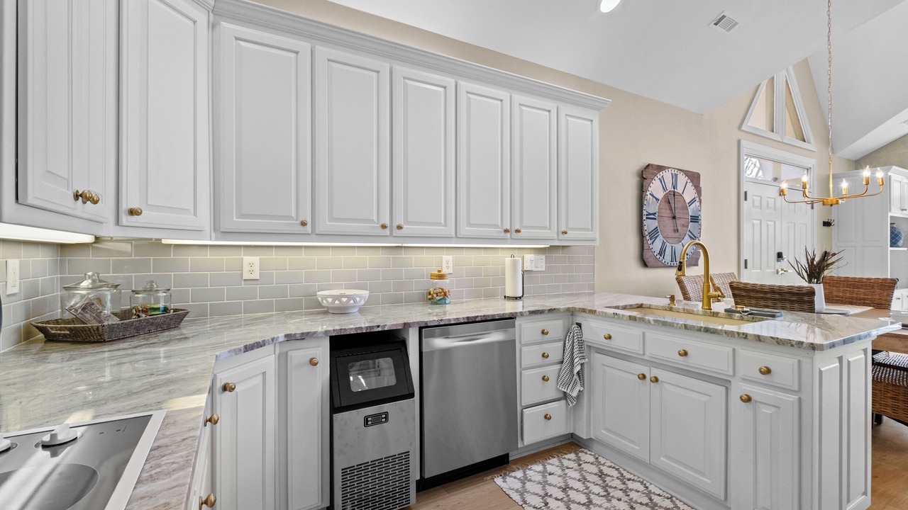 Photo of Kitchen in Prairie Creek