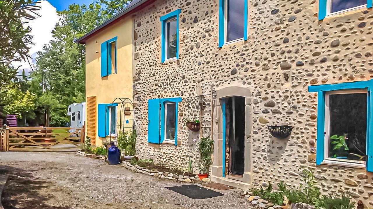 Photo of Others in Charritte-de-Bas