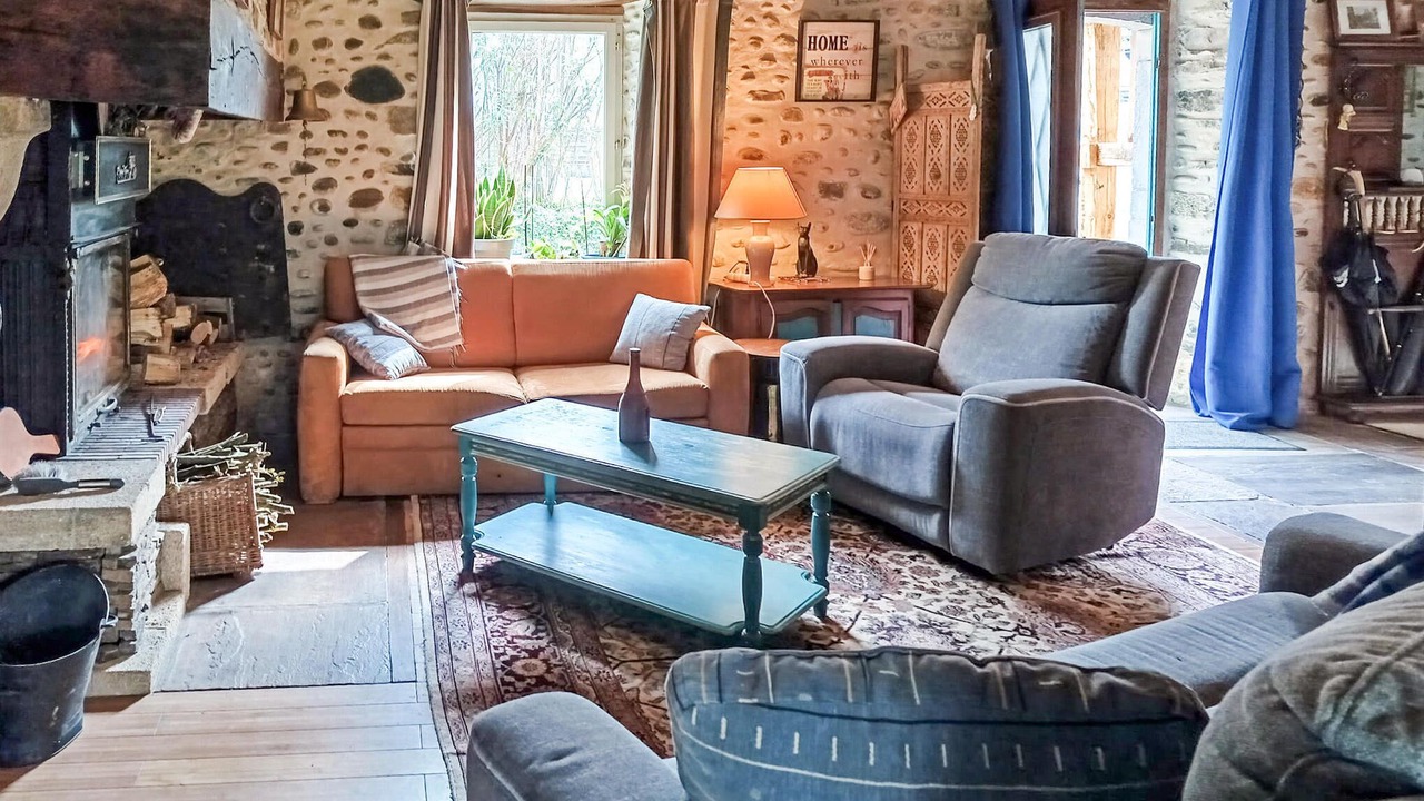 Photo of Bedroom in Charritte-de-Bas