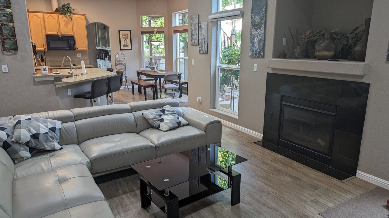 Photo of Livingroom in Fair Oaks