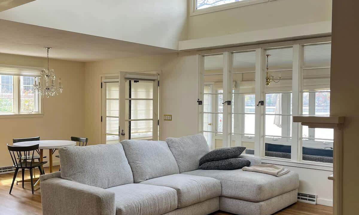 Photo of Livingroom in Lunenburg