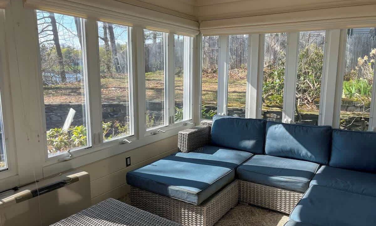 Photo of Livingroom in Lunenburg