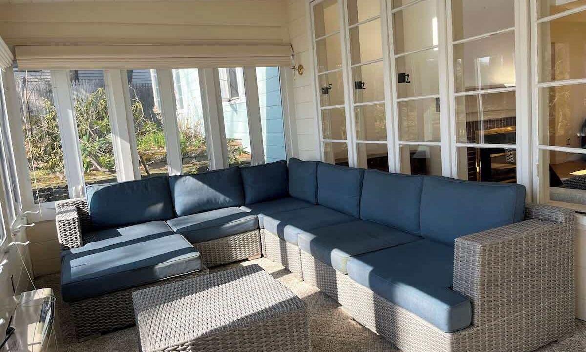 Photo of Livingroom in Lunenburg