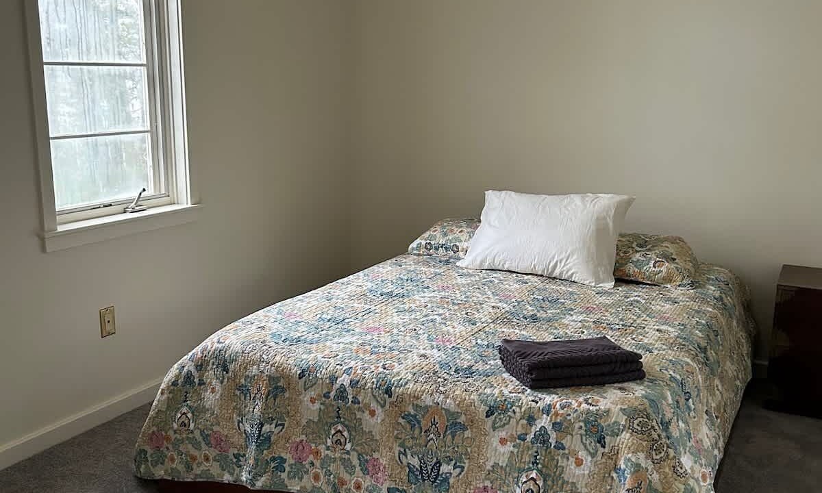 Photo of Bedroom in Lunenburg