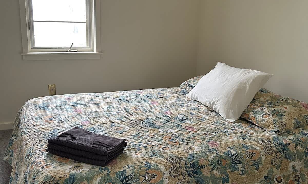 Photo of Bedroom in Lunenburg