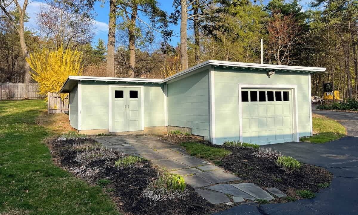 Photo of Outdoor in Lunenburg