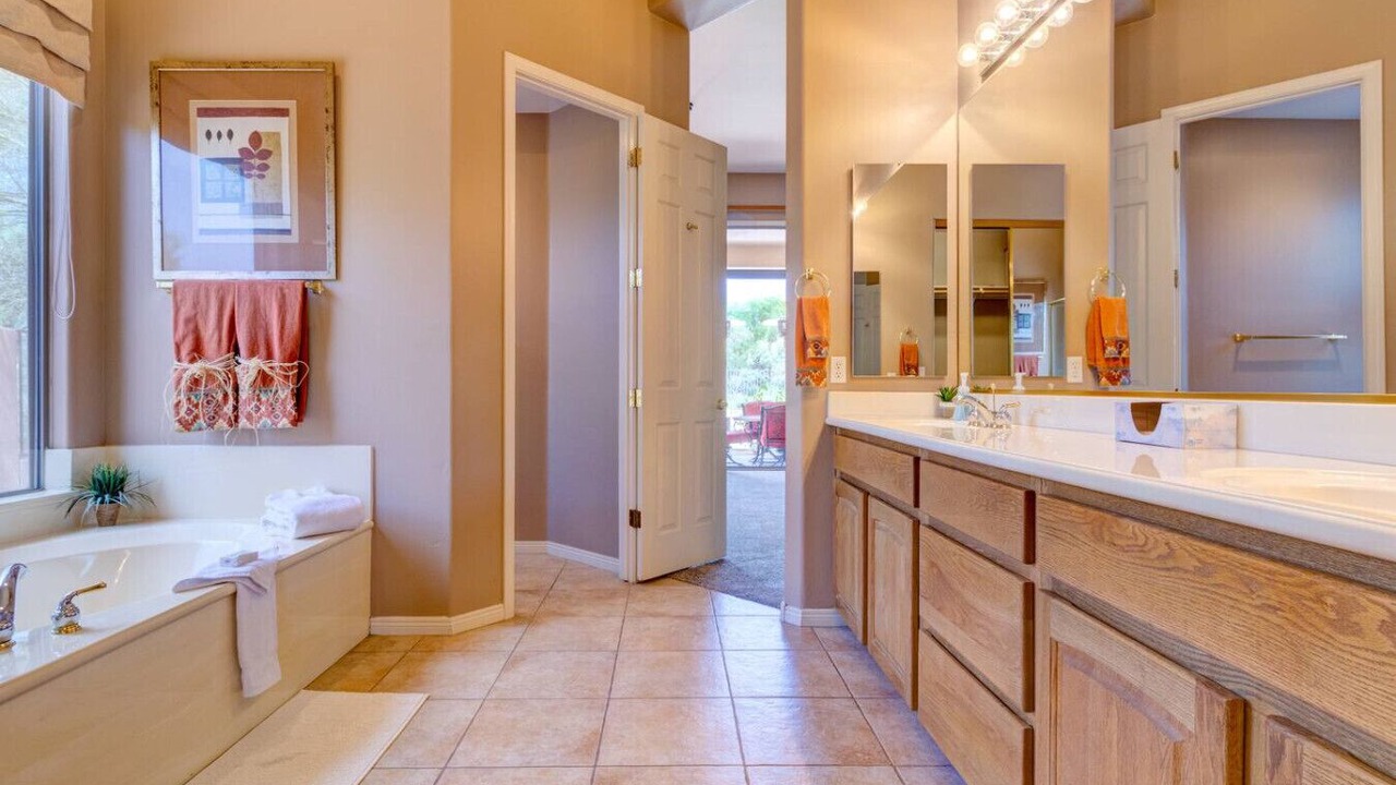 Photo of Bathroom in Troon North