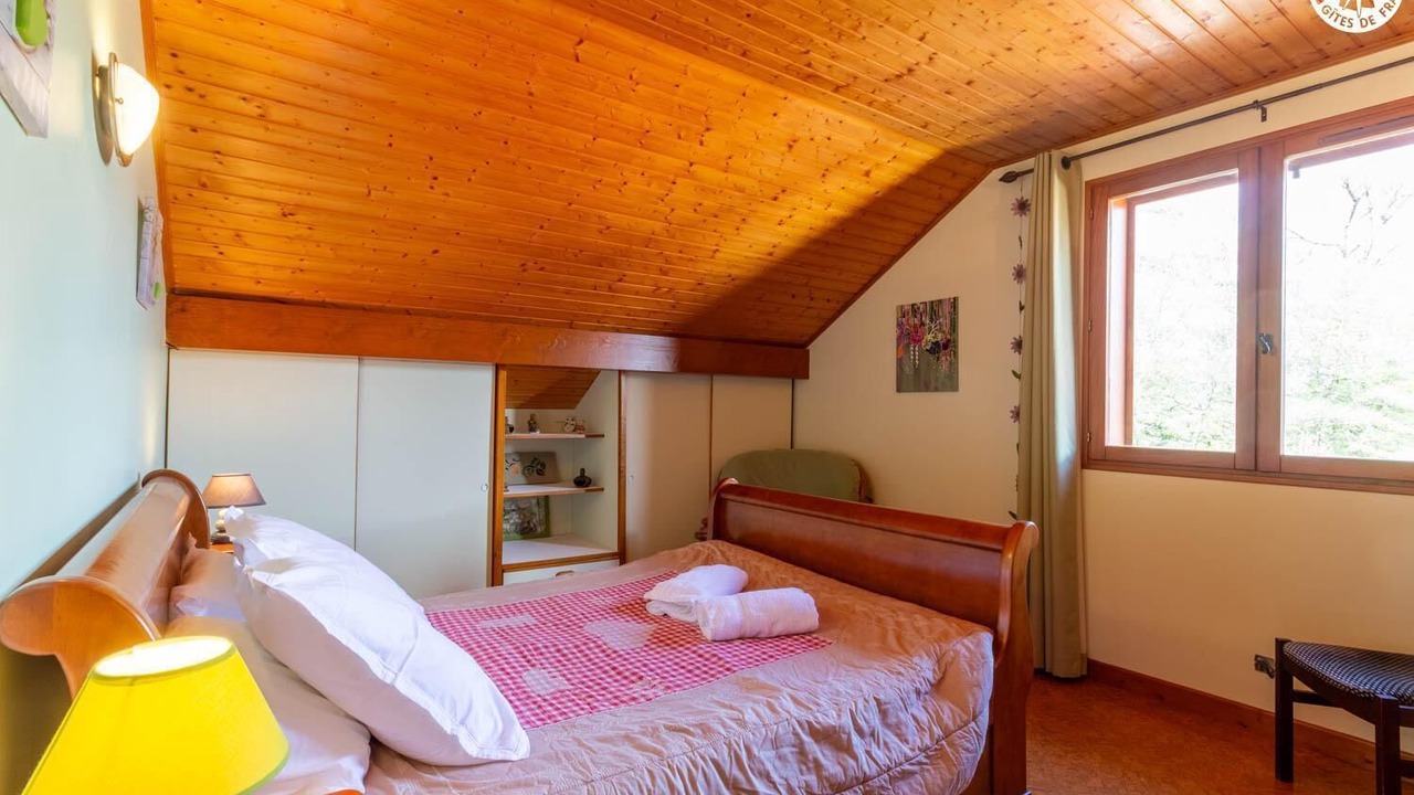 Photo of Bedroom in Mercury
