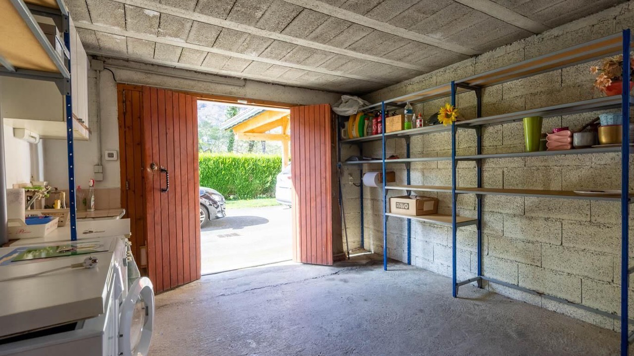 Photo of Kitchen in Mercury
