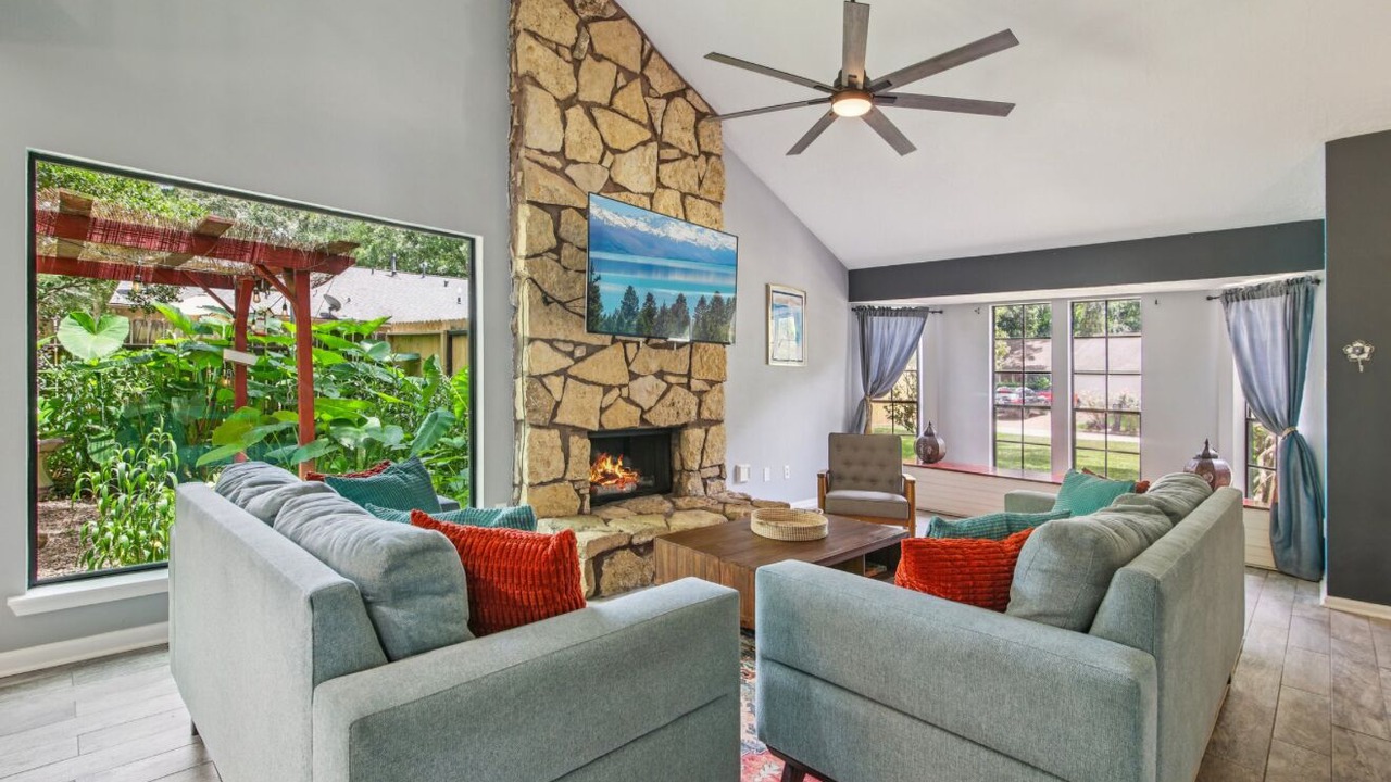 Photo of Livingroom in Kingwood