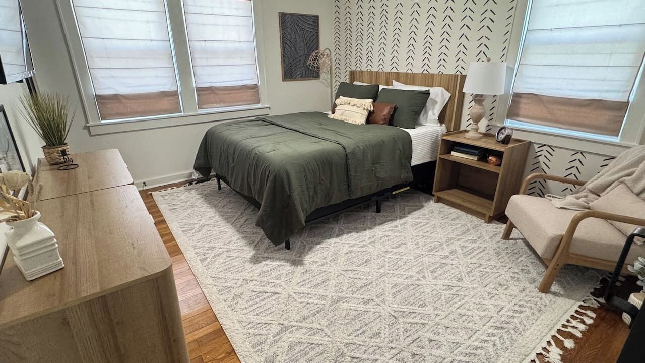Photo of Bedroom in Greenwood