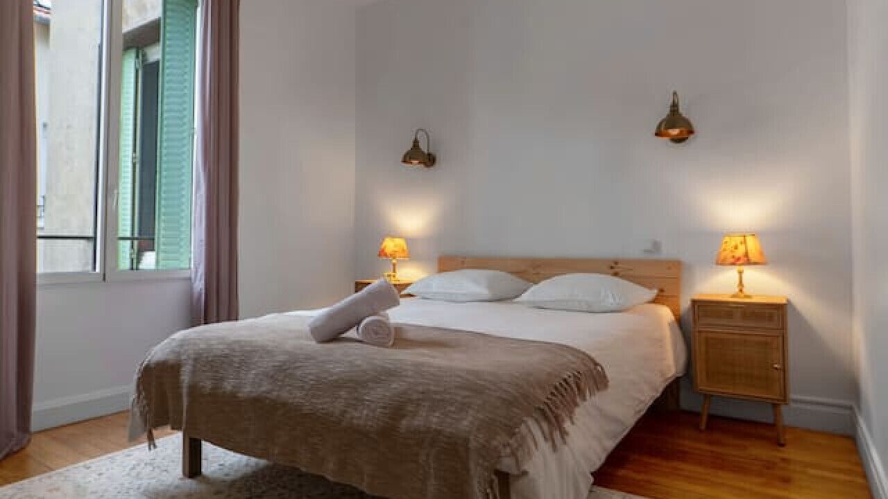 Photo of Bedroom in Republique