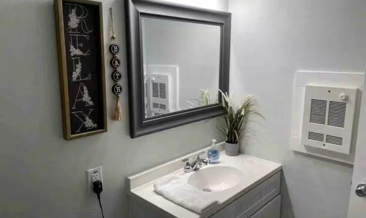 Photo of Bathroom in Northwest Corpus Christi