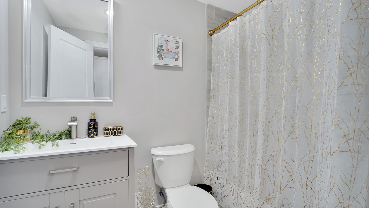 Photo of Others in Newark