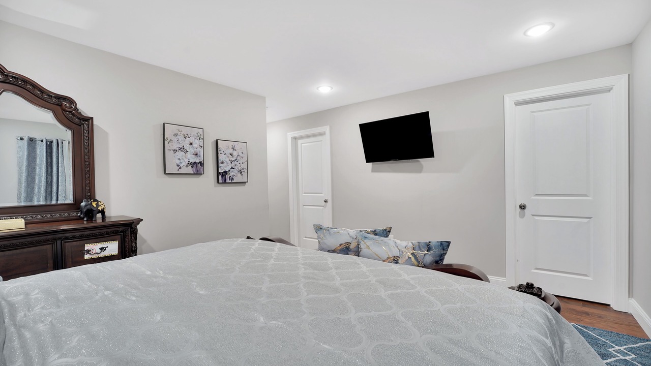 Photo of Others in Newark