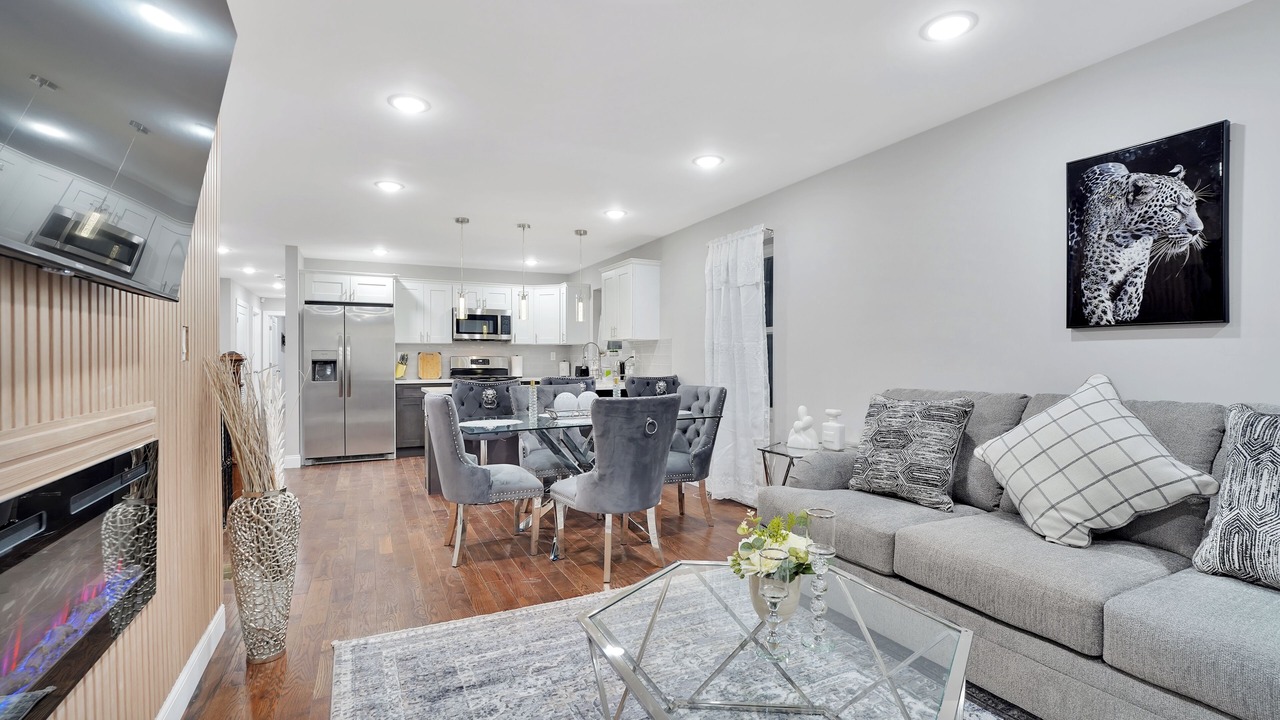 Photo of Others in Newark