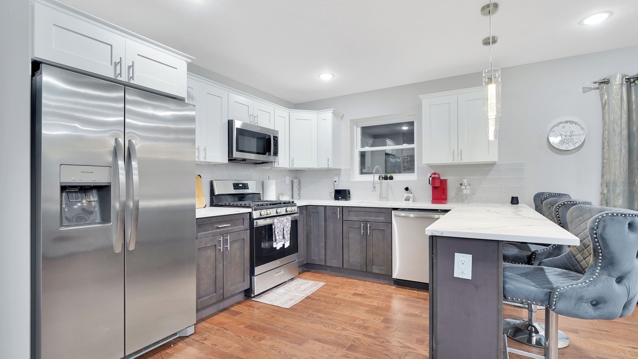 Photo of Others in Newark