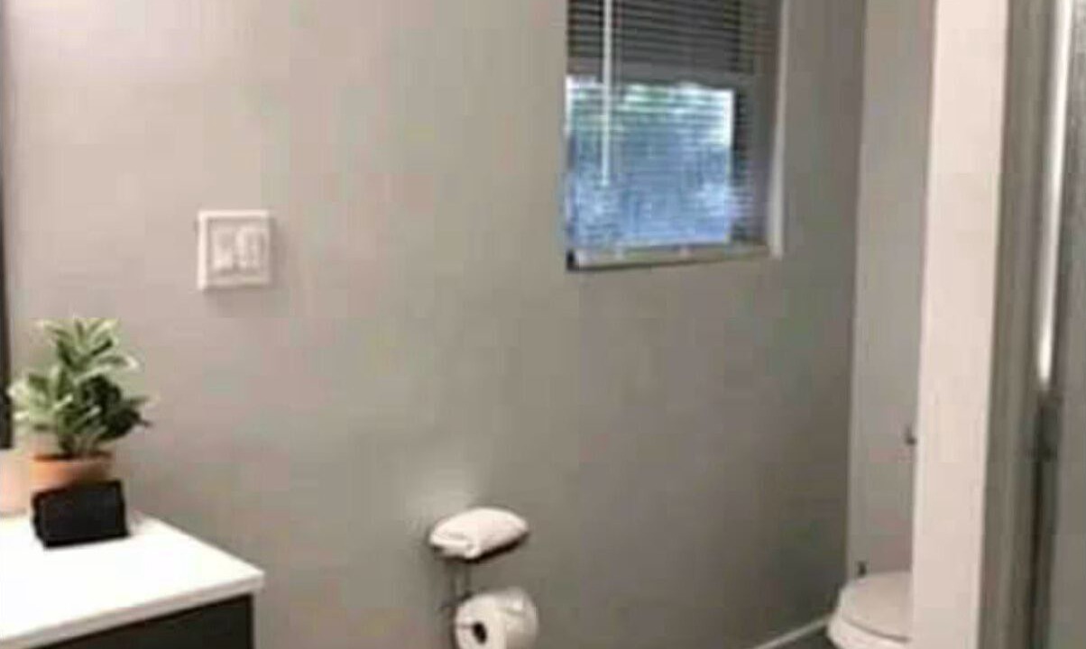 Photo of Bathroom in Northwest Corpus Christi