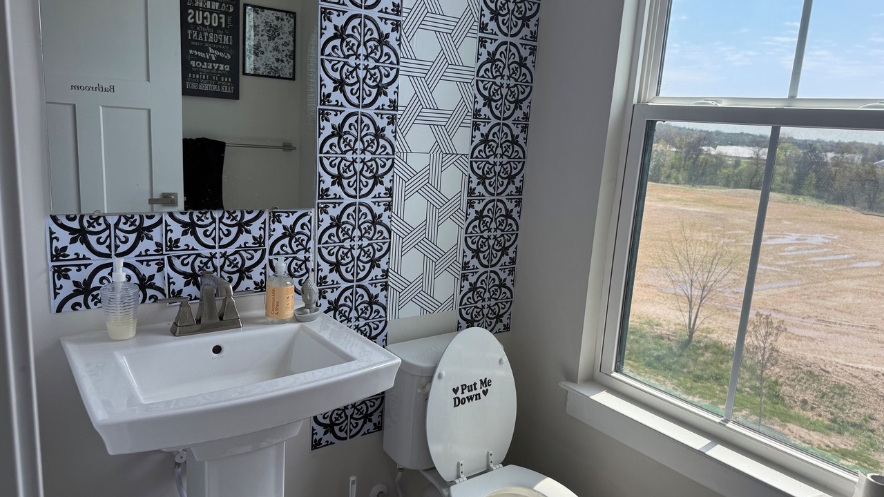 Photo of Bathroom in Laurel