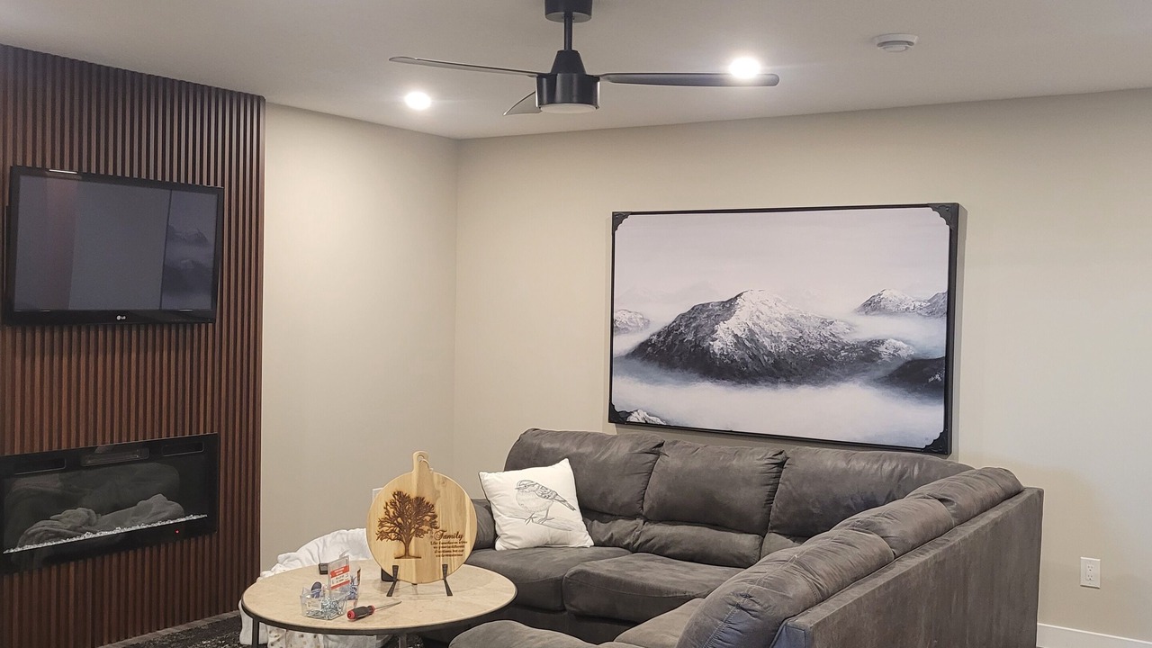 Photo of Livingroom in Regina Beach