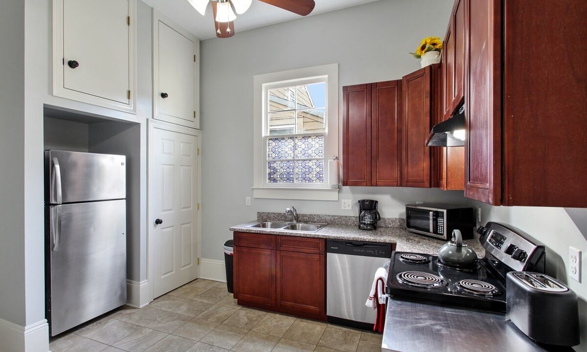 Photo of Kitchen in Uptown Historic District