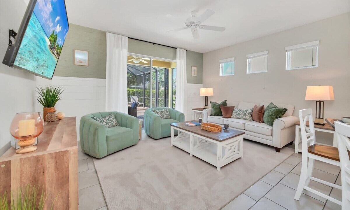 Photo of Livingroom in Sunridge Woods