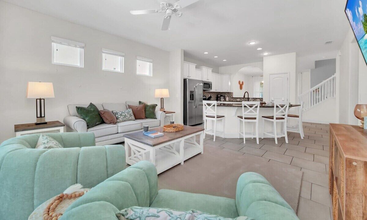 Photo of Livingroom in Sunridge Woods