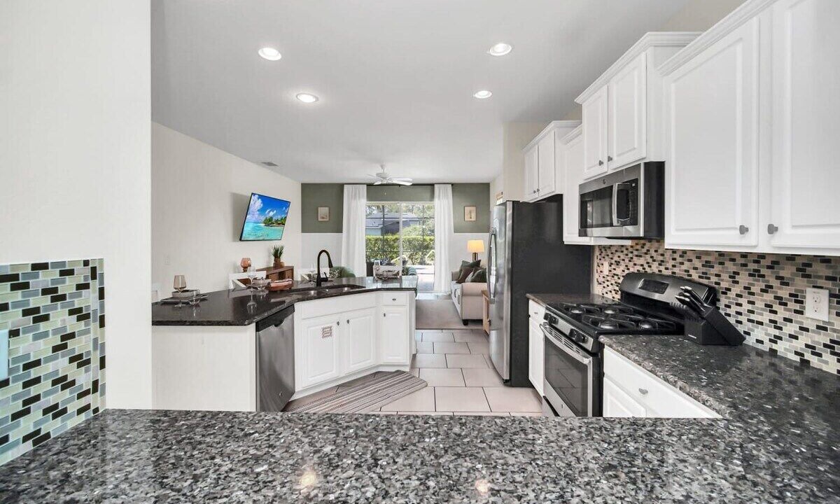 Photo of Kitchen in Sunridge Woods