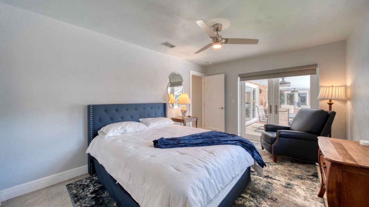 Photo of Bedroom in Bay Harbour