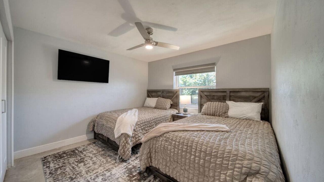 Photo of Bedroom in Bay Harbour