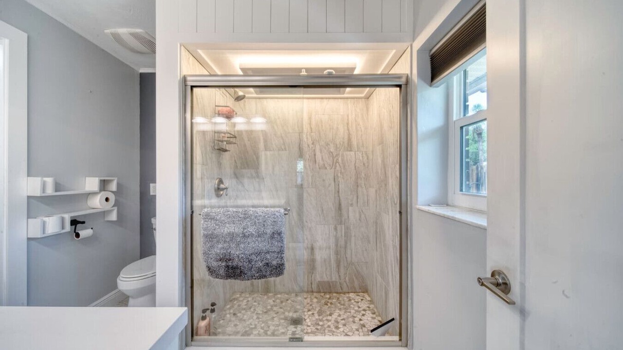 Photo of Bathroom in Bay Harbour