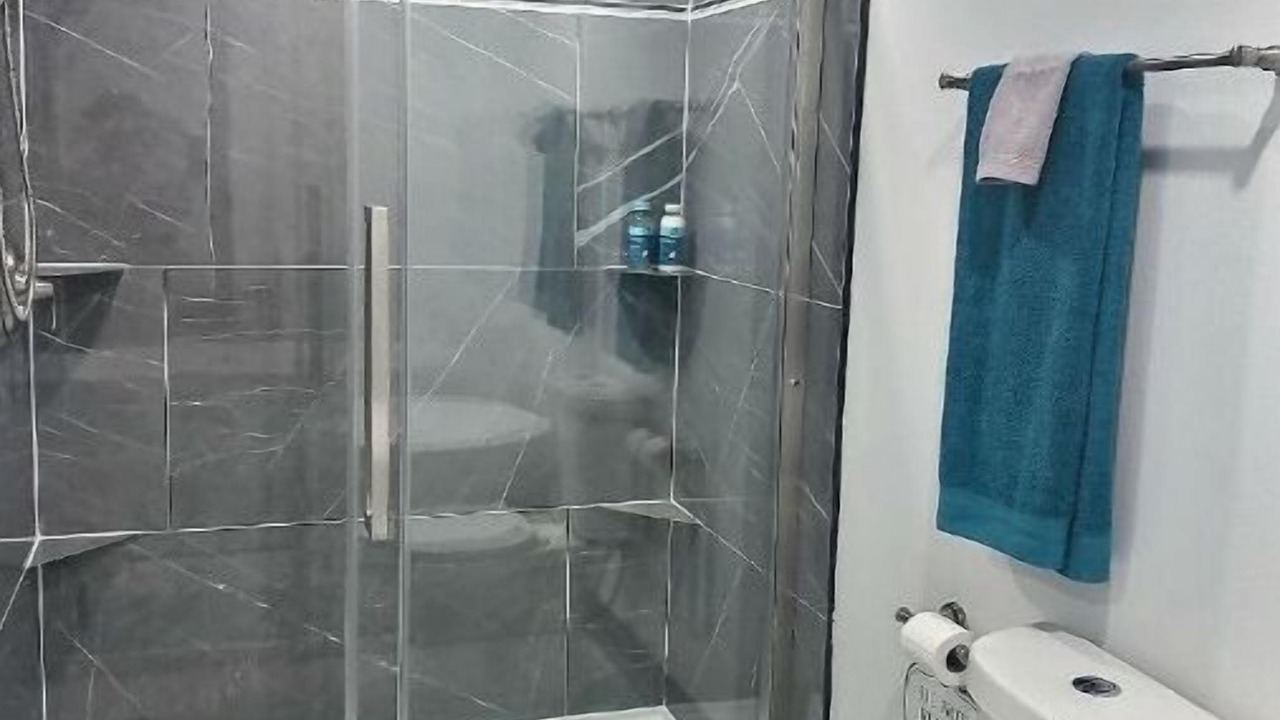 Photo of Bathroom in Hardin