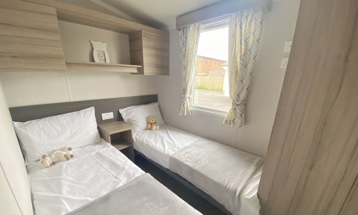 Photo of Others in Dunbar