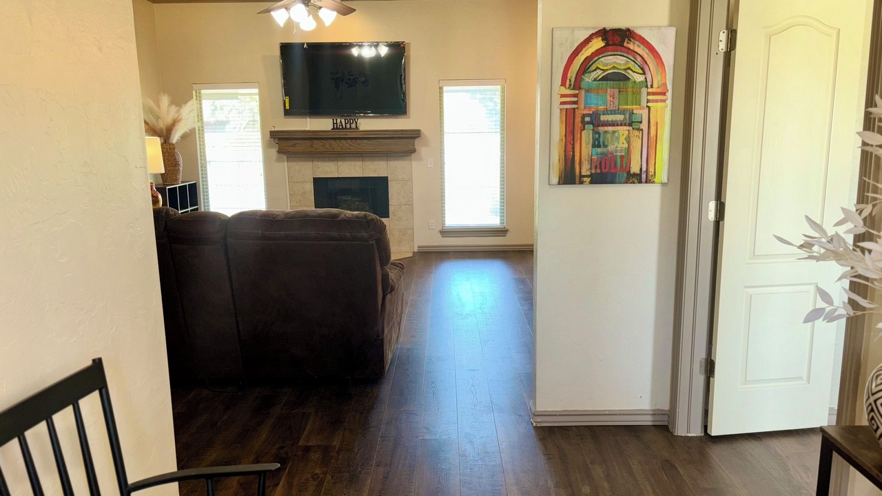 Photo of Livingroom in Edmond