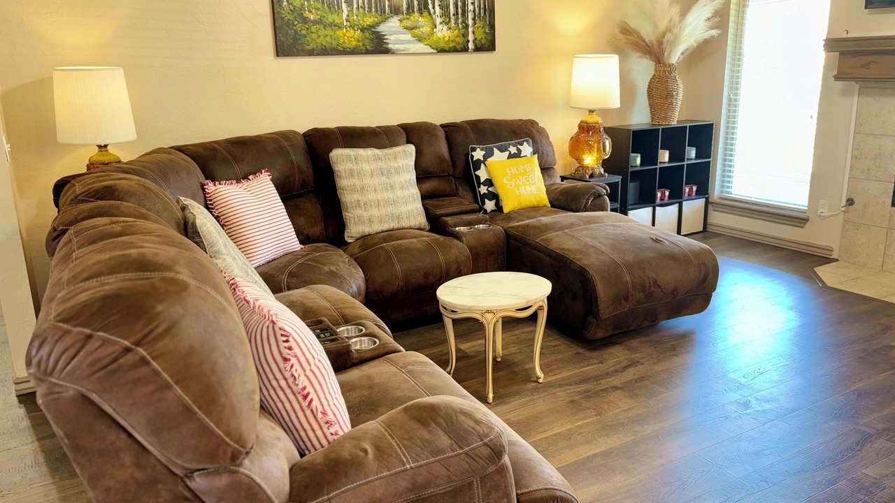 Photo of Livingroom in Edmond