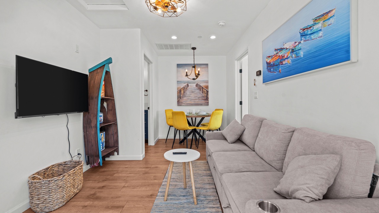Photo of Livingroom in Colton
