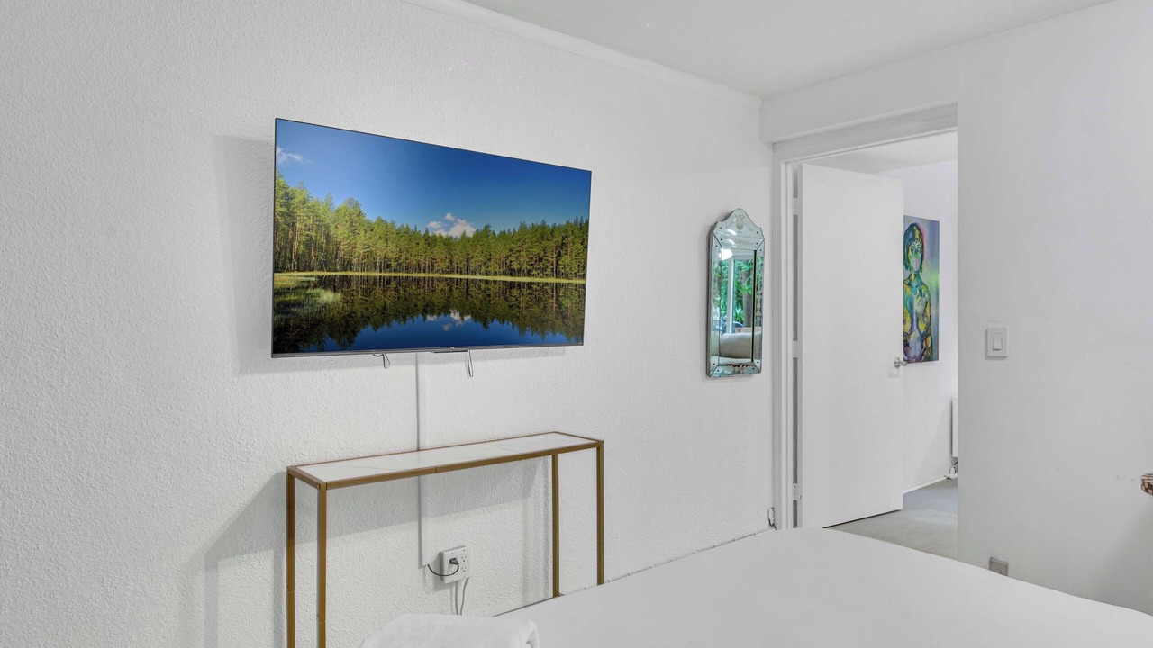 Photo of Bedroom in Northeast Coconut Grove