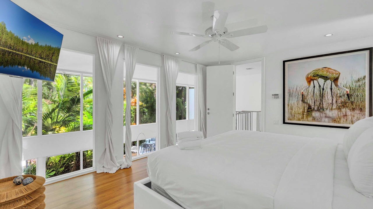 Photo of Bedroom in Northeast Coconut Grove