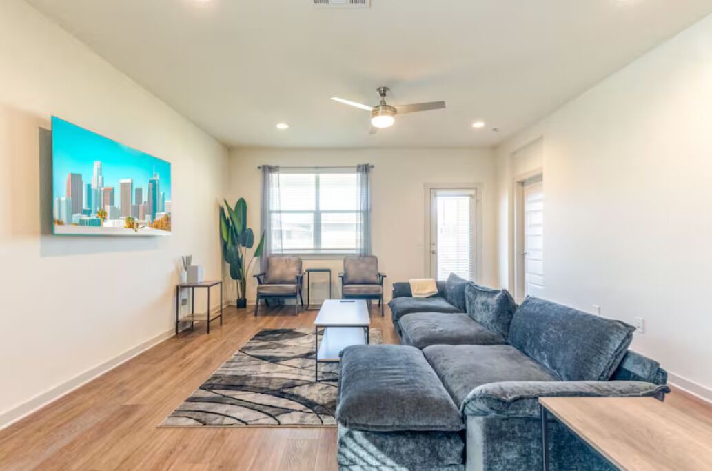 Photo of Livingroom in Leander