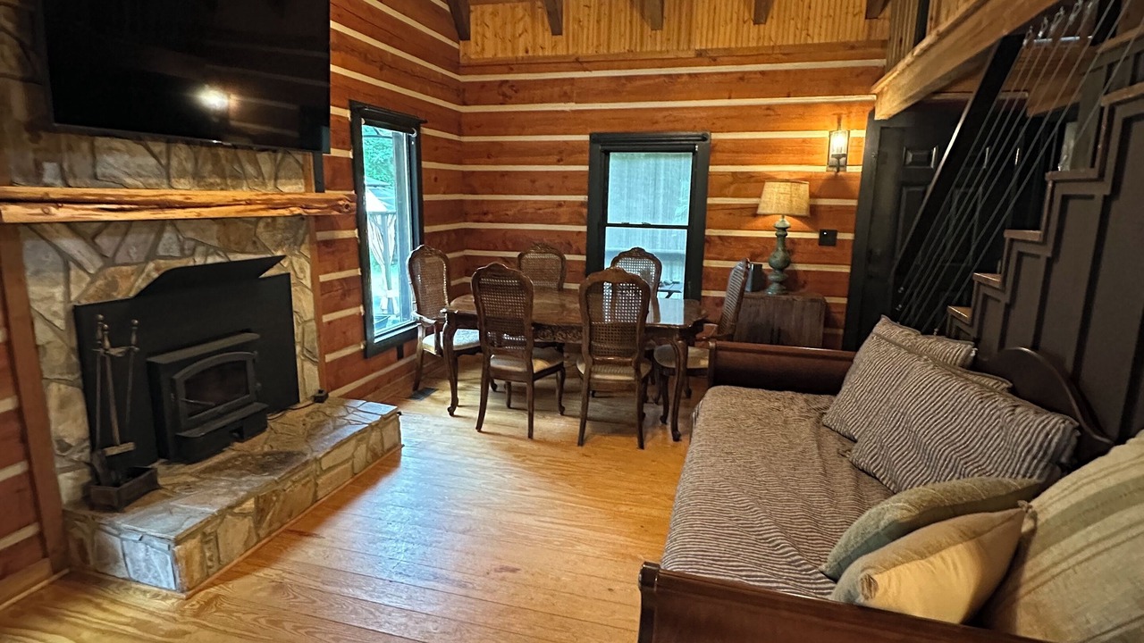 Photo of Livingroom in Keysville