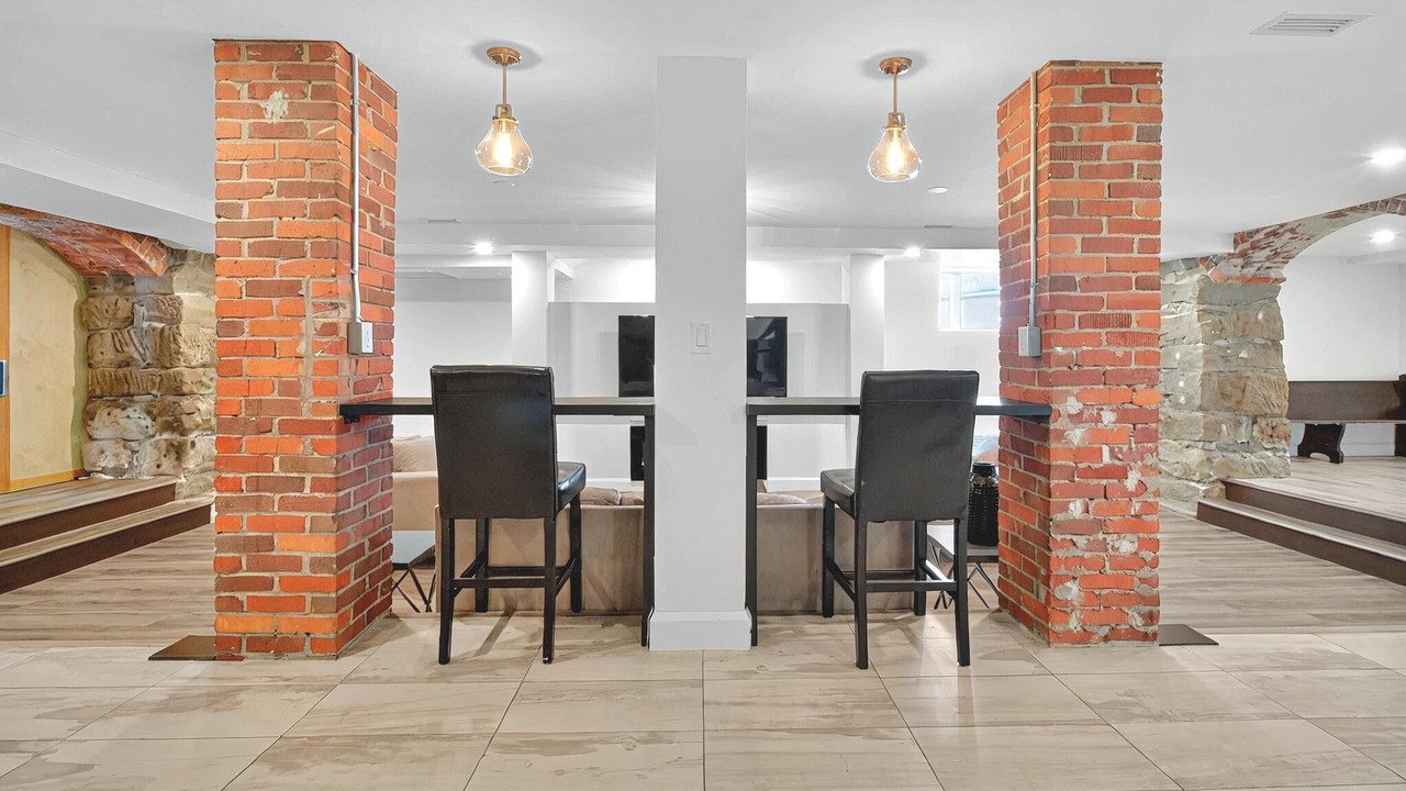 Photo of Others in Moncton