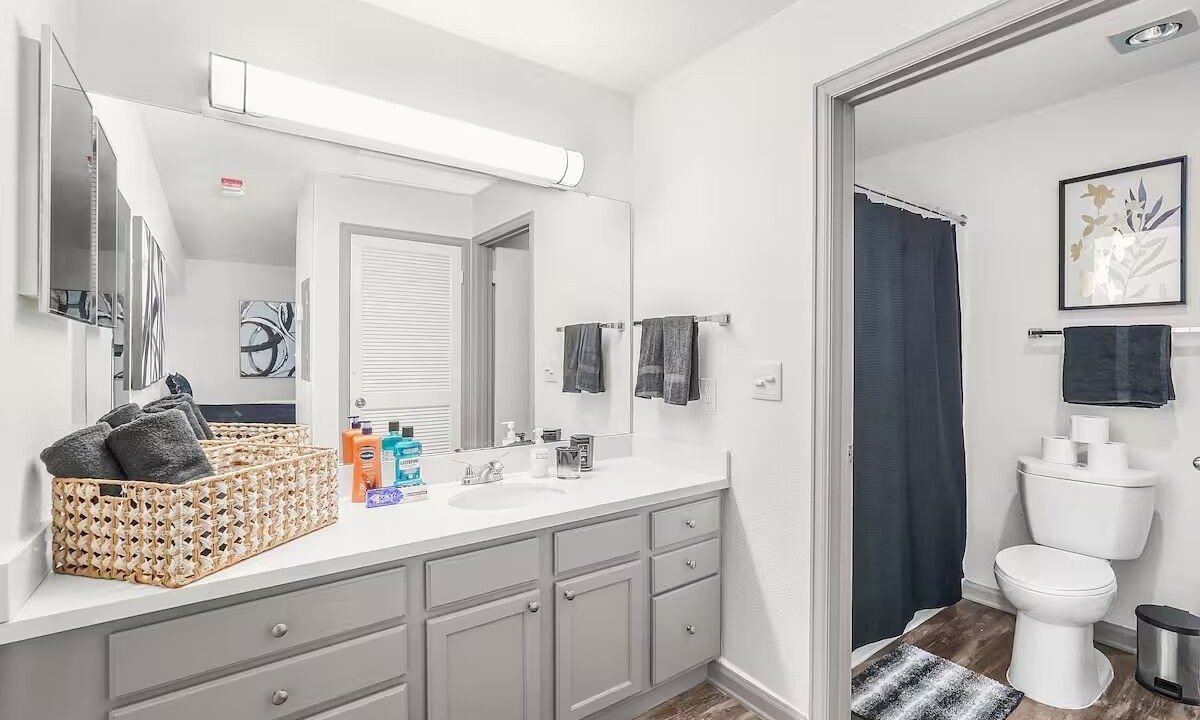 Photo of Bathroom in Braeswood Place