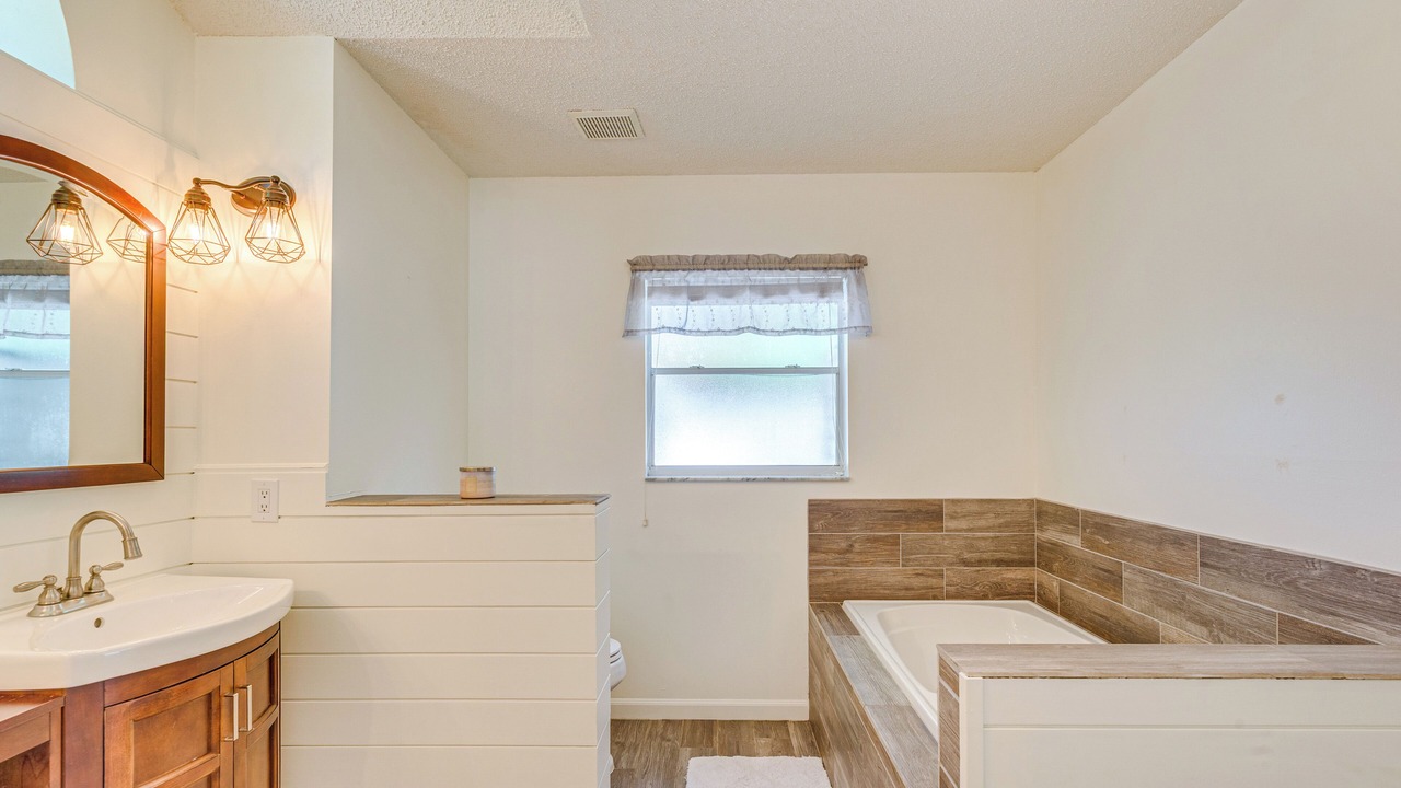 Photo of Bathroom in Spring Hill