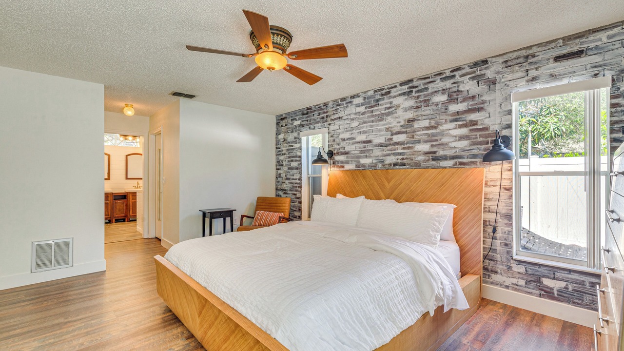 Photo of Bedroom in Spring Hill
