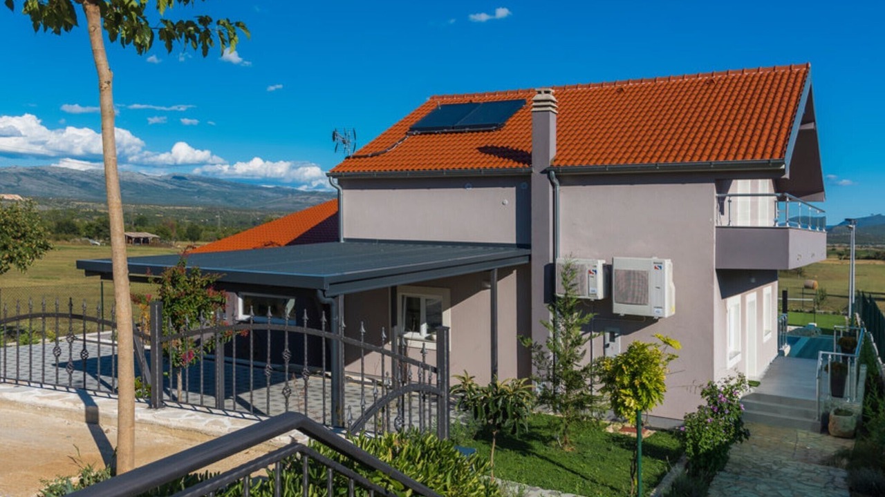 Photo of Outdoor in Drnis